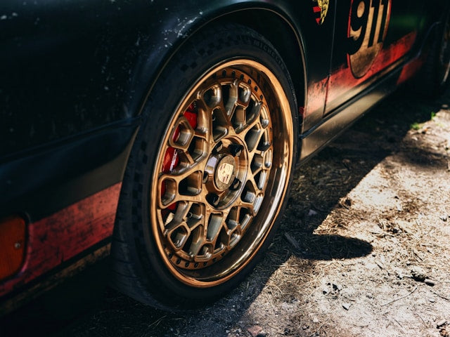 Photo by Komarov Egor 🇺🇦 on Unsplash