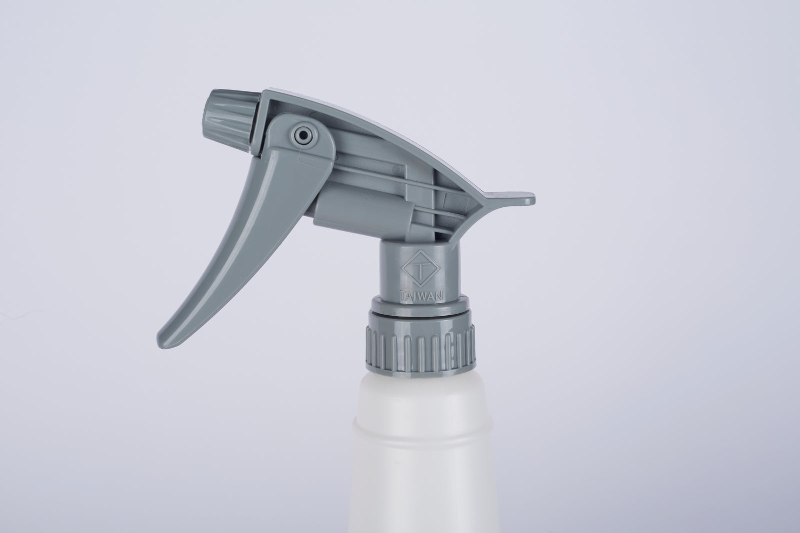 CAD Chemical Resistant Spray Dilution Bottle