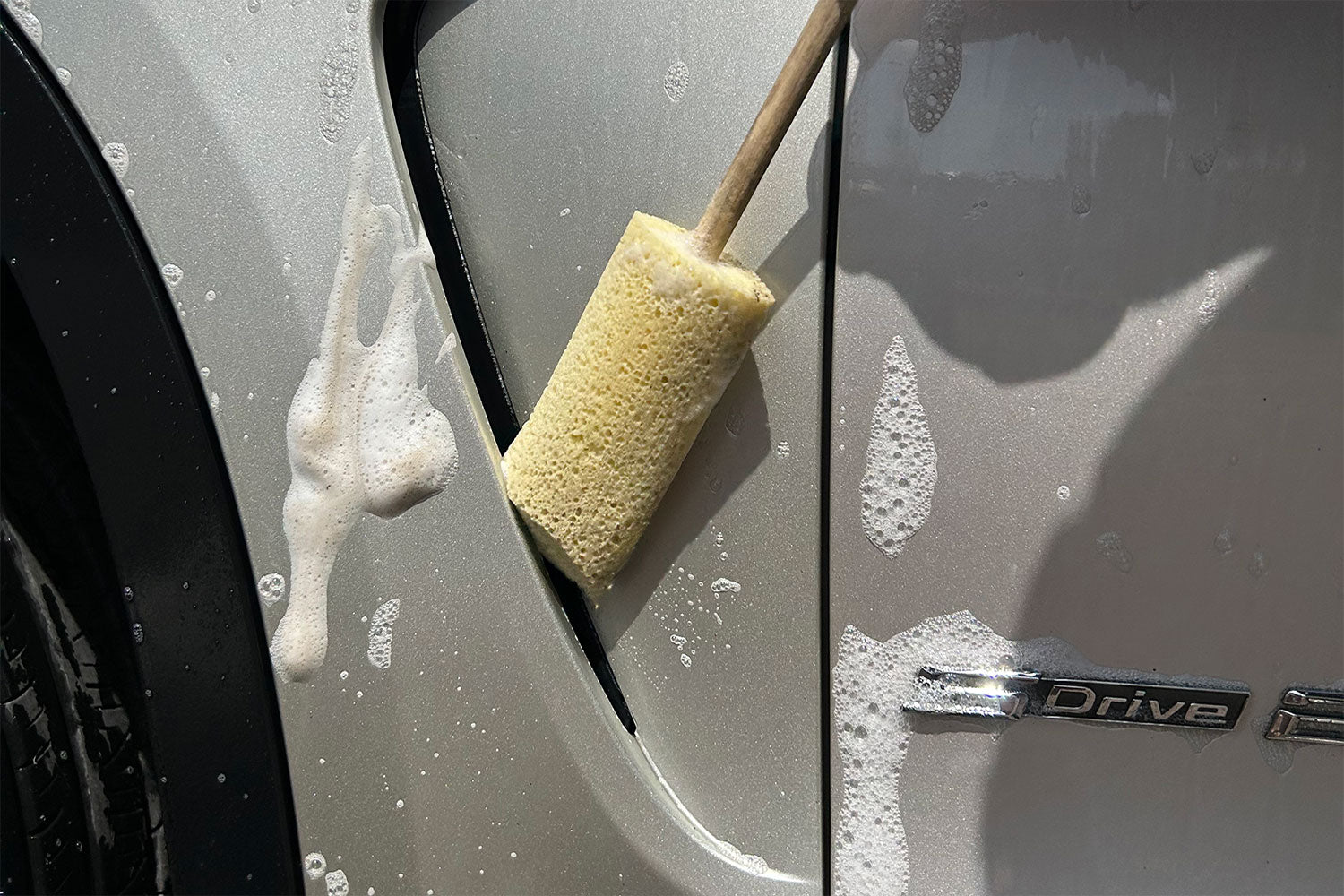 Oval spoke cleaner in use 2