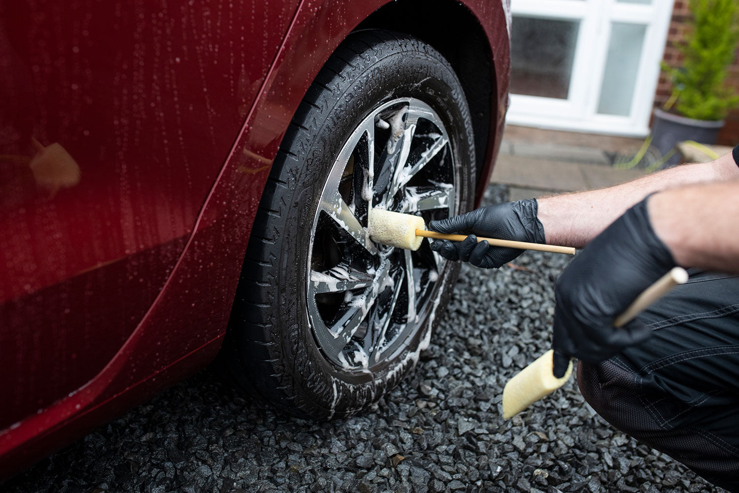 Round spoke cleaner in use 1