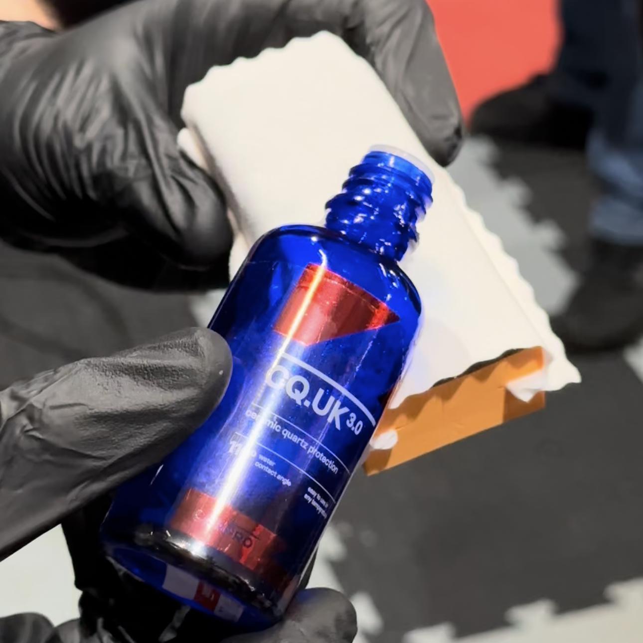 CarPro CQuartz CQUK 3.0 being applied to an applicator block