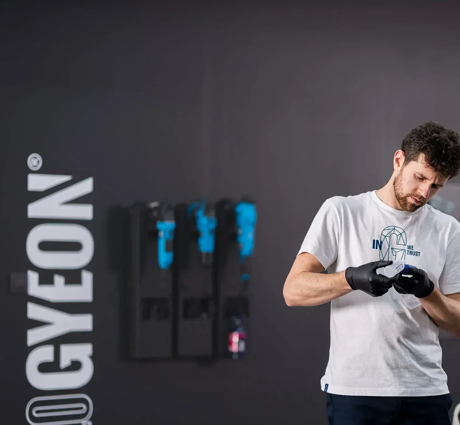 Gyeon Q² Matte EVO Light 50ml being prepared for application