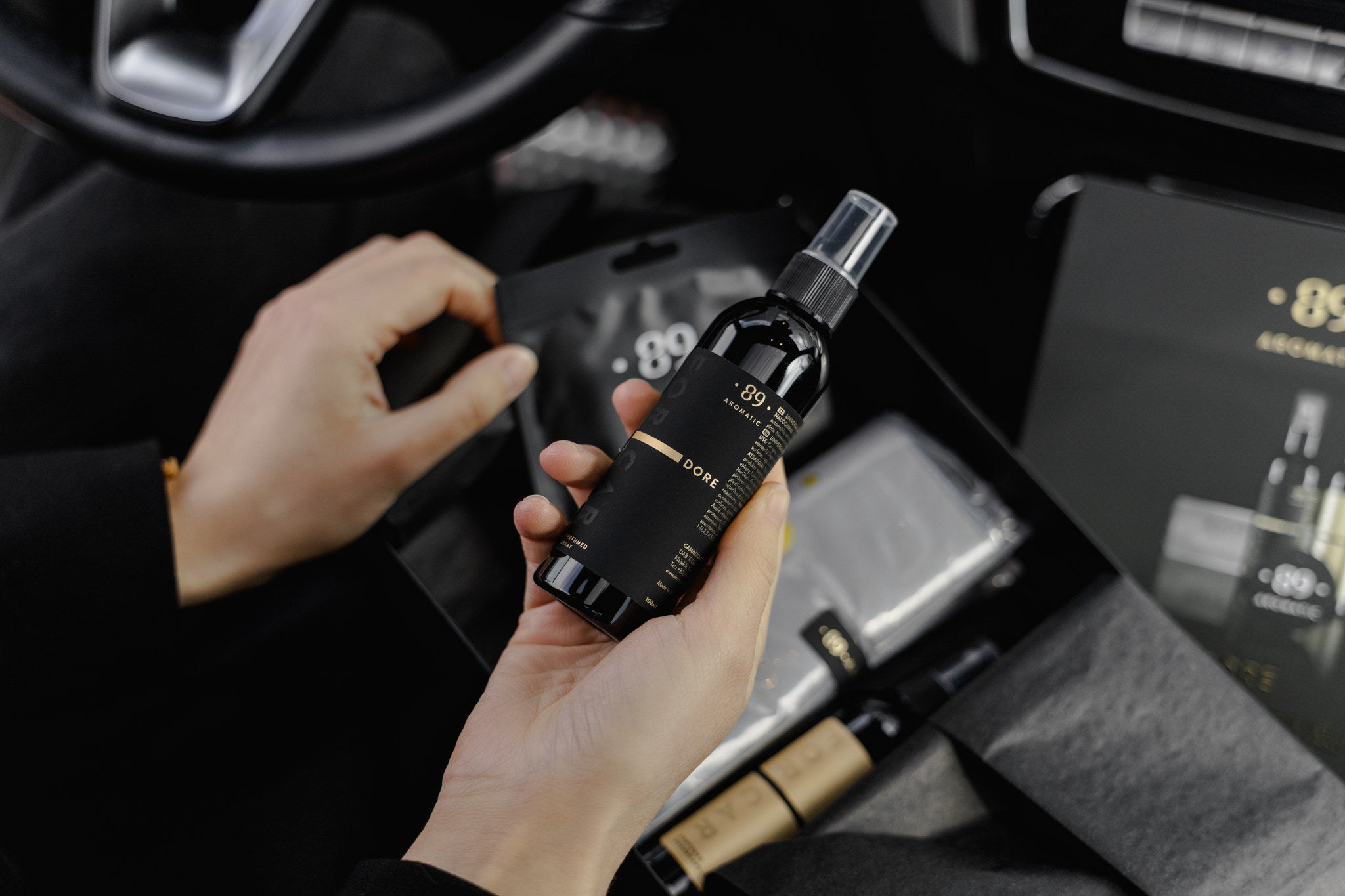 Aromatic 89 Car Perfume Spray 100ml, unboxing in the car