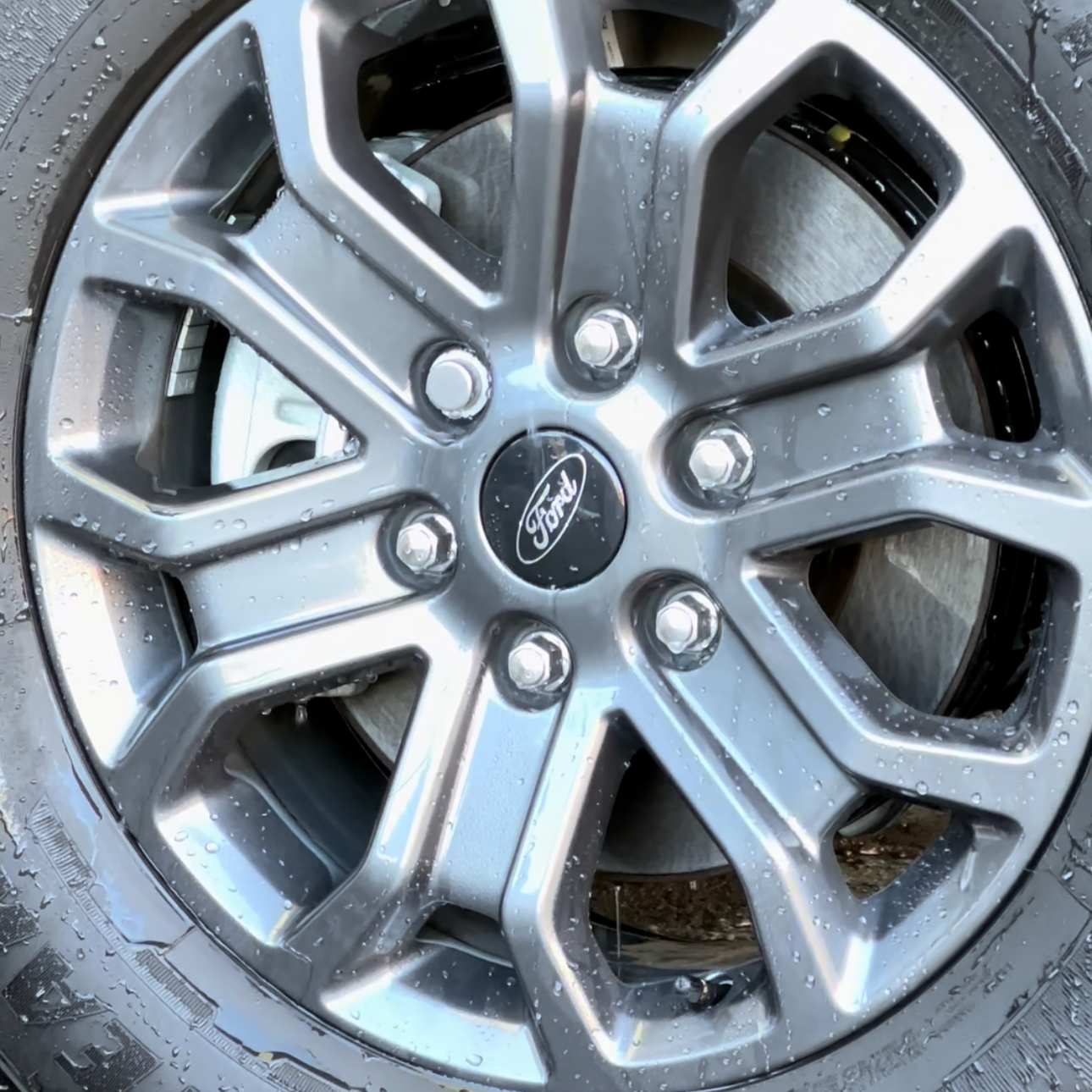 CarPro WheelX in use